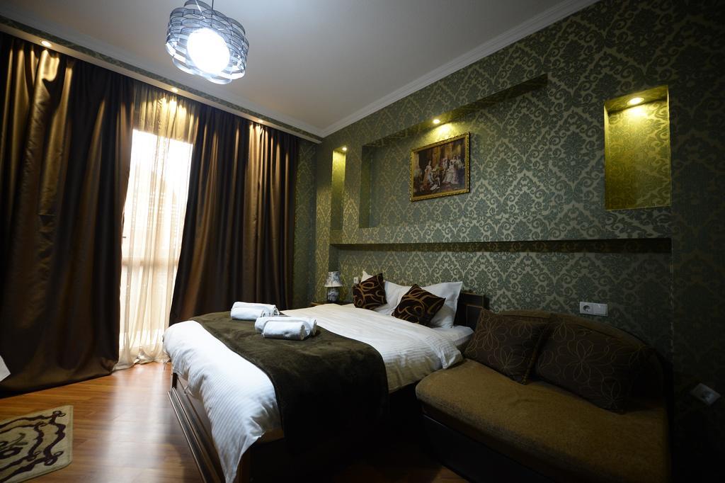 Begi Hotel Tbilisi Exterior foto