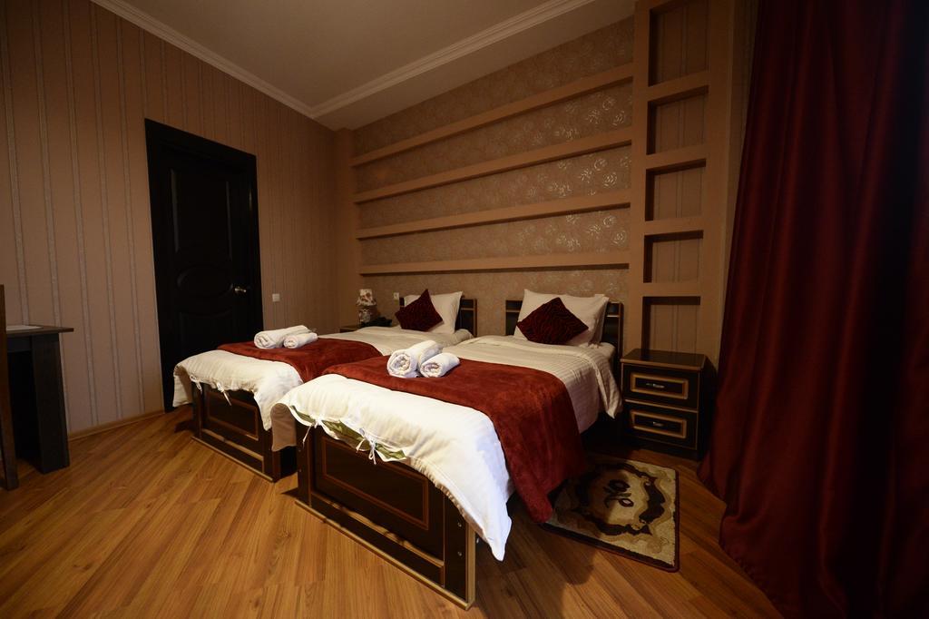 Begi Hotel Tbilisi Exterior foto