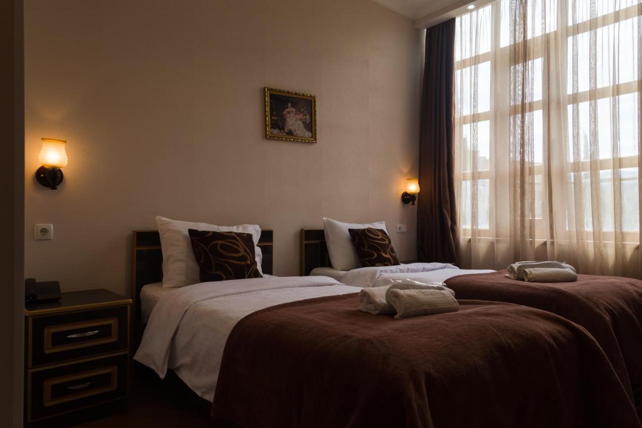 Begi Hotel Tbilisi Exterior foto